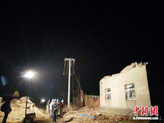 1489980947110032.jpg SFW6110B.jpg